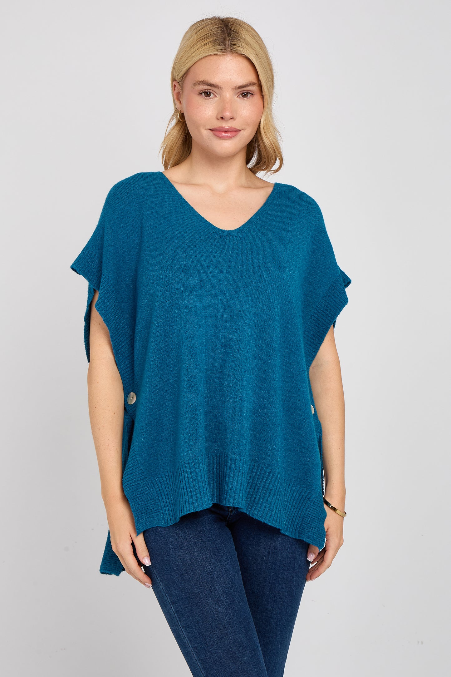 Side Button V-Neck Ribbed Edge Cape
