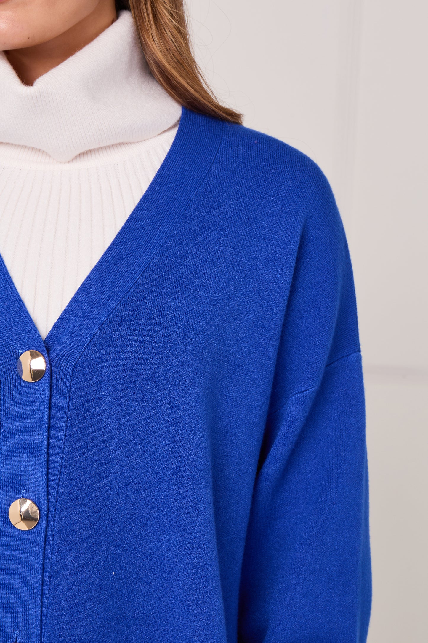 GOLD BUTTON V-NECK KNITTED CARDIGAN
