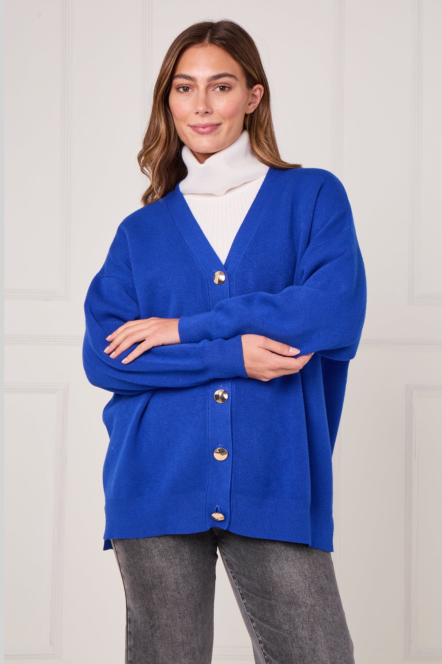 GOLD BUTTON V-NECK KNITTED CARDIGAN