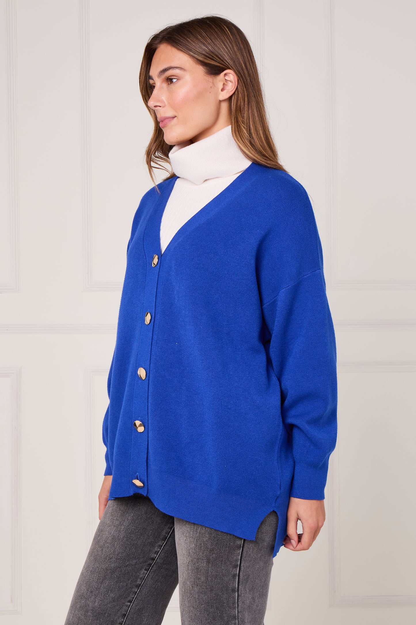 GOLD BUTTON V-NECK KNITTED CARDIGAN