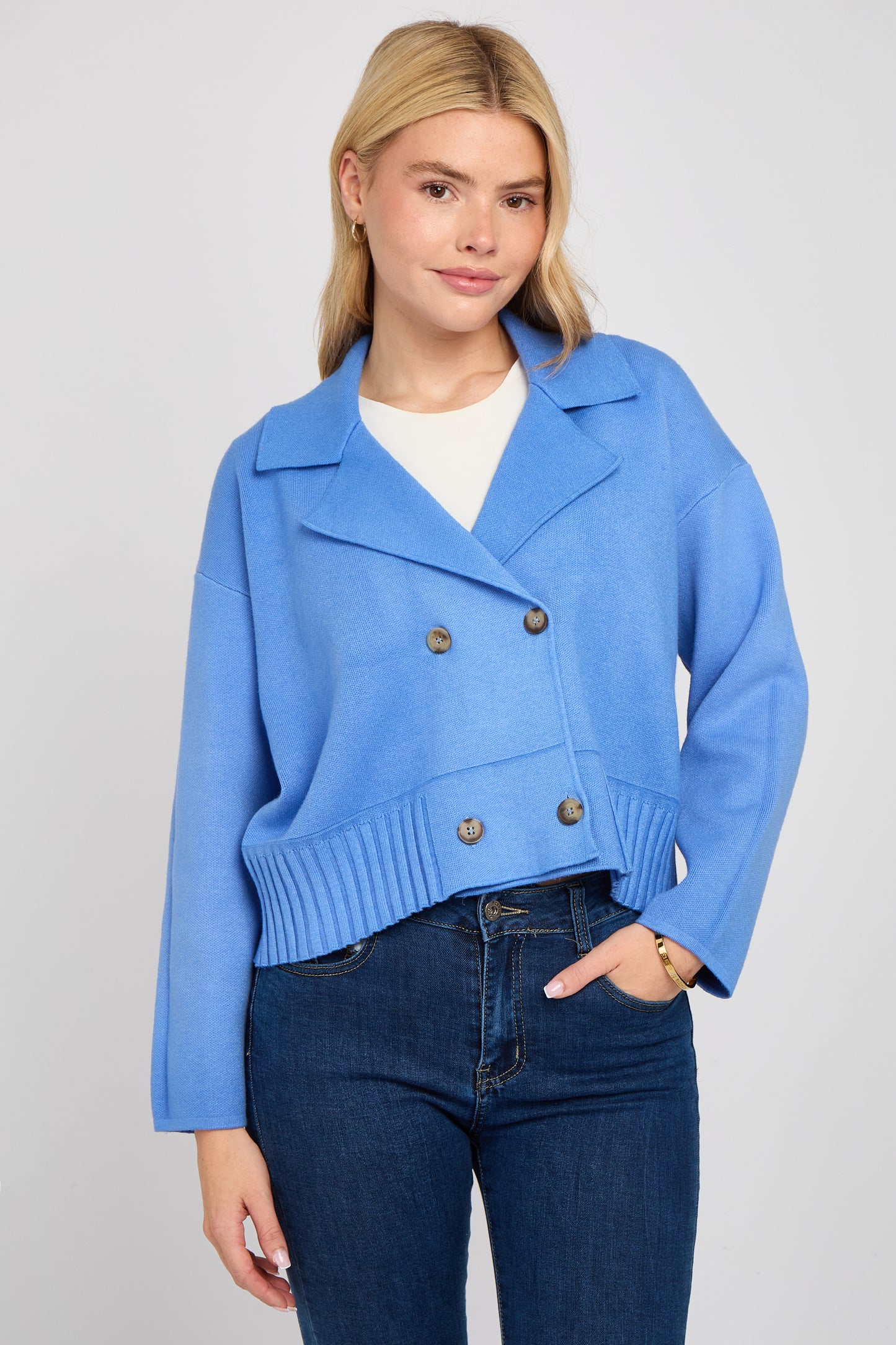 DOUBLE BREASTED KNITTED JACKET