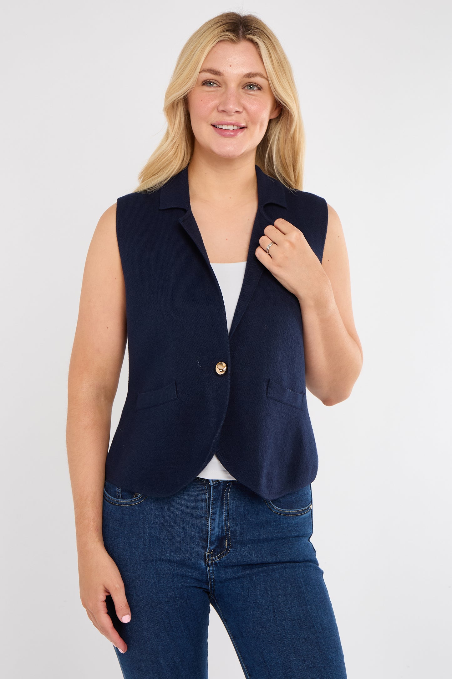 GOLD BUTTONED KNITTED GILET BLAZER