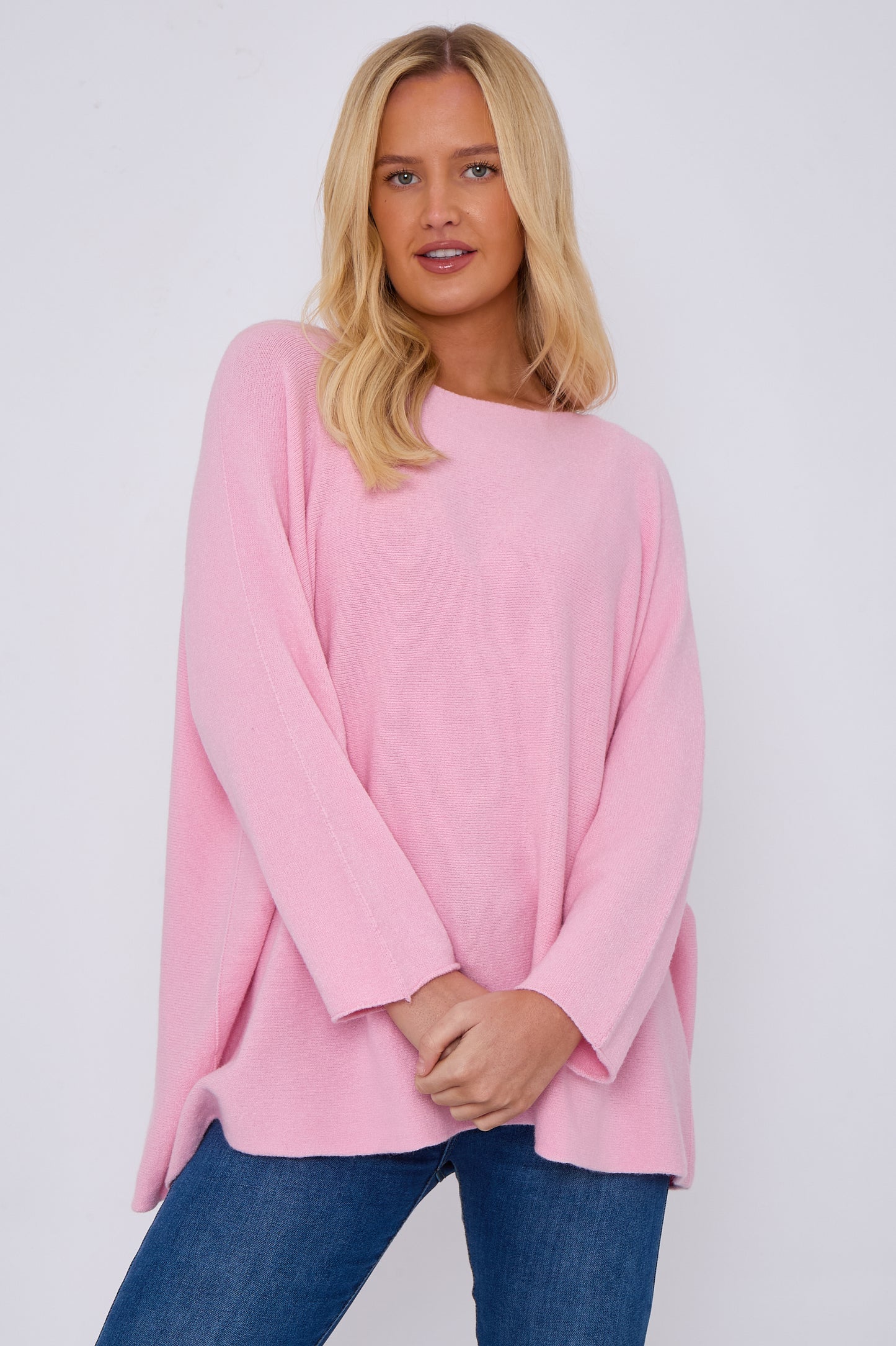 ULTRASOFT ROUNDNECK RELAXED FIT JUMPER