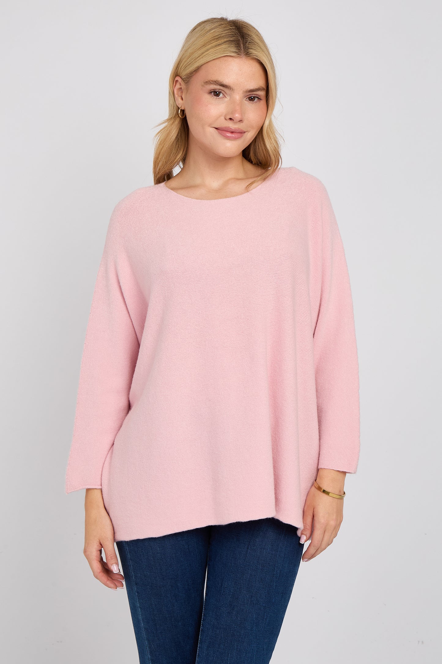 ULTRASOFT ROUNDNECK RELAXED JUMPER