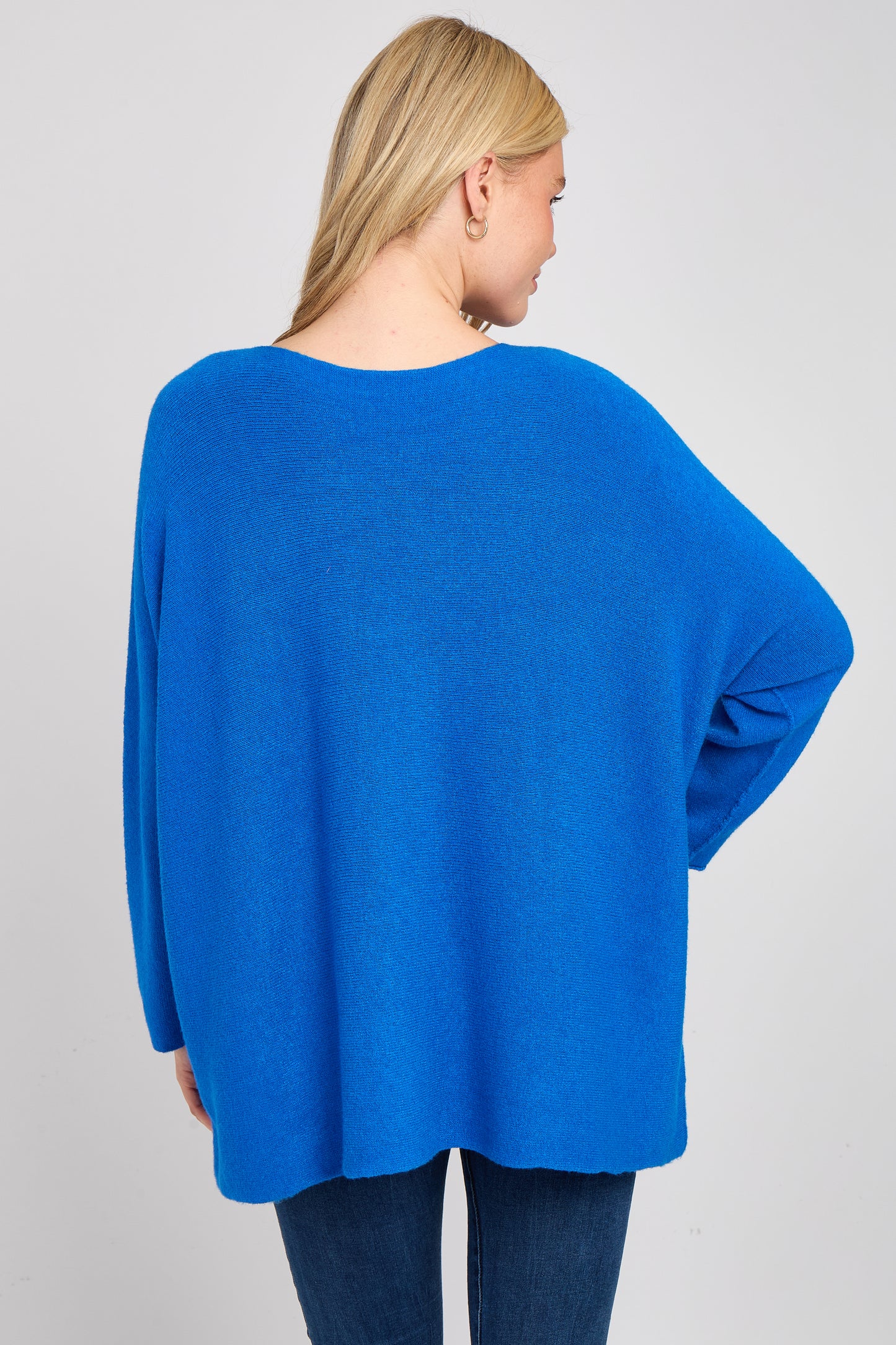 ULTRASOFT ROUNDNECK RELAXED JUMPER