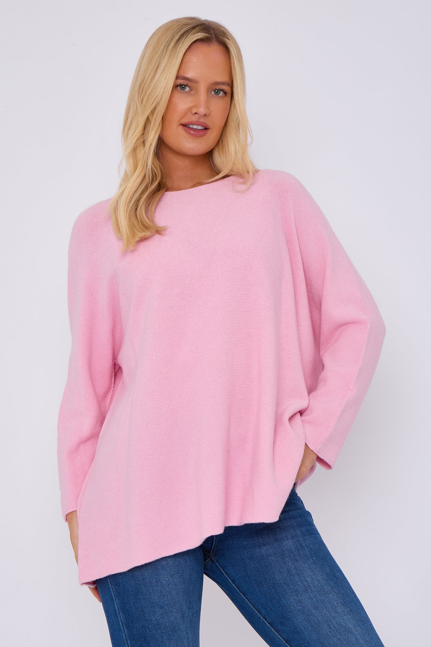 ULTRASOFT ROUNDNECK RELAXED FIT JUMPER