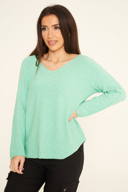ULTRASOFT V-NECK JUMPER