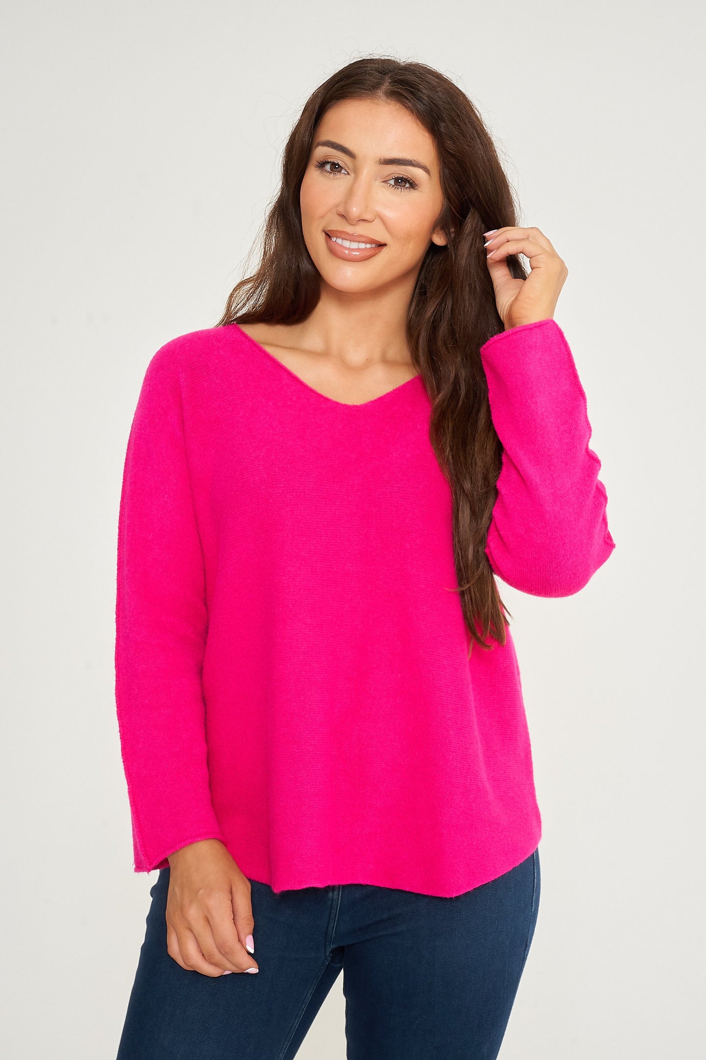ULTRASOFT V-NECK JUMPER