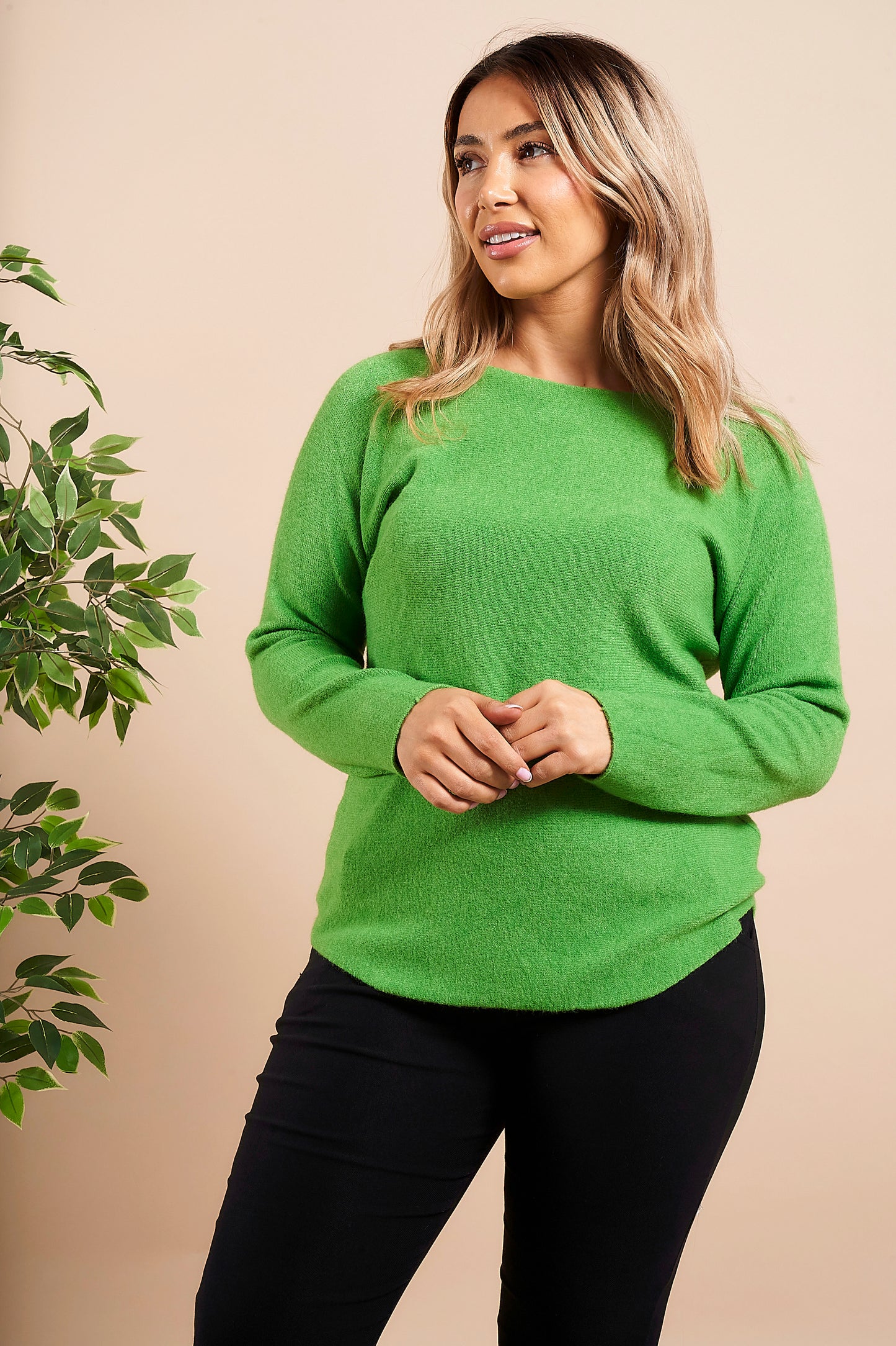 ULTRASOFT SCOOP NECK JUMPER