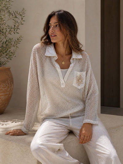 COLLAR MESH TOP WITH FLORAL SEQUENCE POCKET