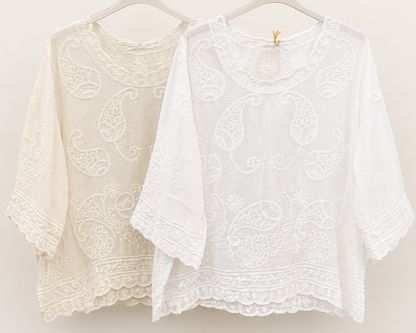 COTTON R-NECK EMBROIDERED TOP