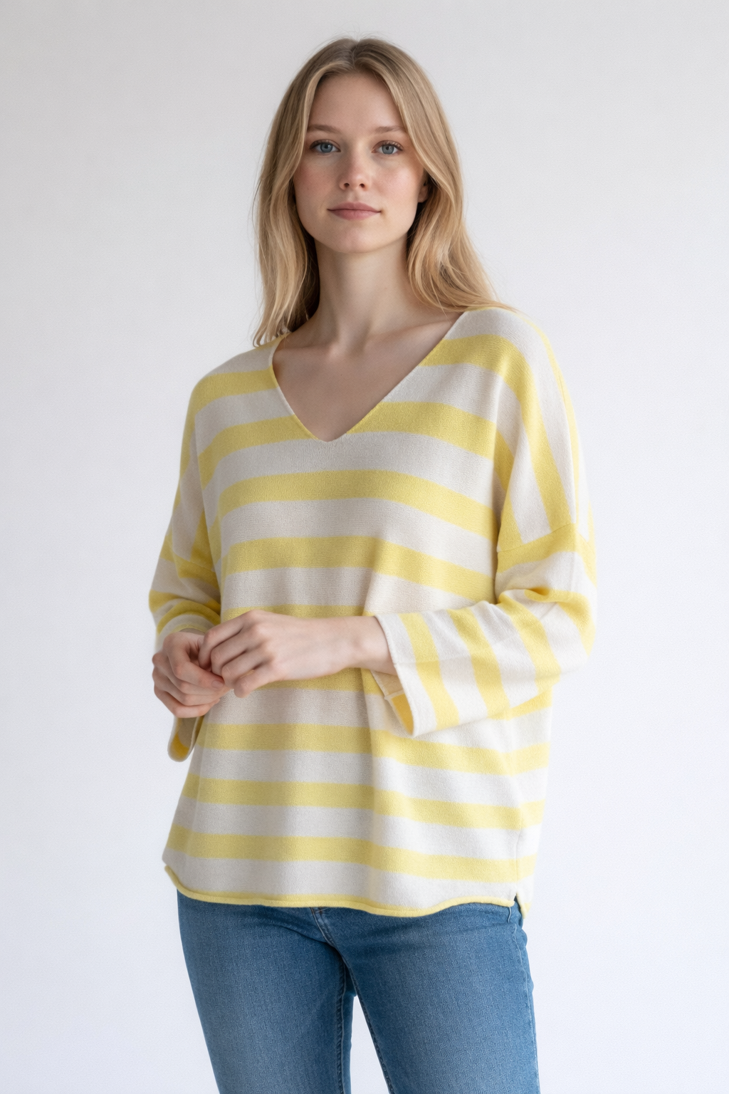 STRIPED V-NECK JUMPER
