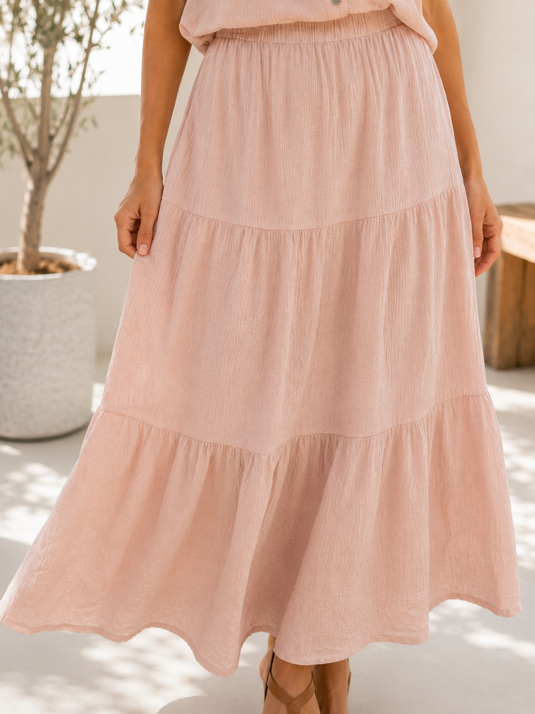 CRINKLE TIERED MAXI SKIRT