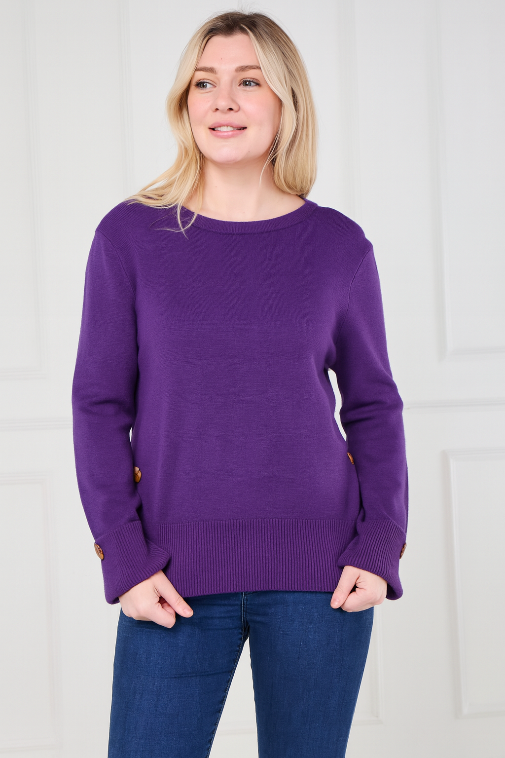 CREW NECK GOLD BUTTONS JUMPER