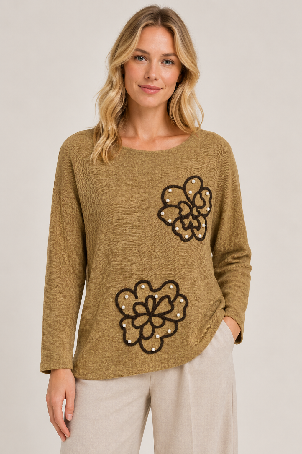 FLOWER PEARL SCOOP NECK JUMPER