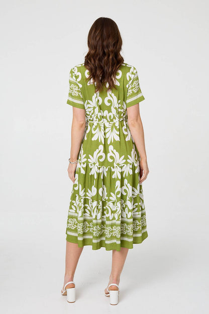 ABSTRACT PRINT TIERED MIDI DRESS IN GREEN [PK-8]