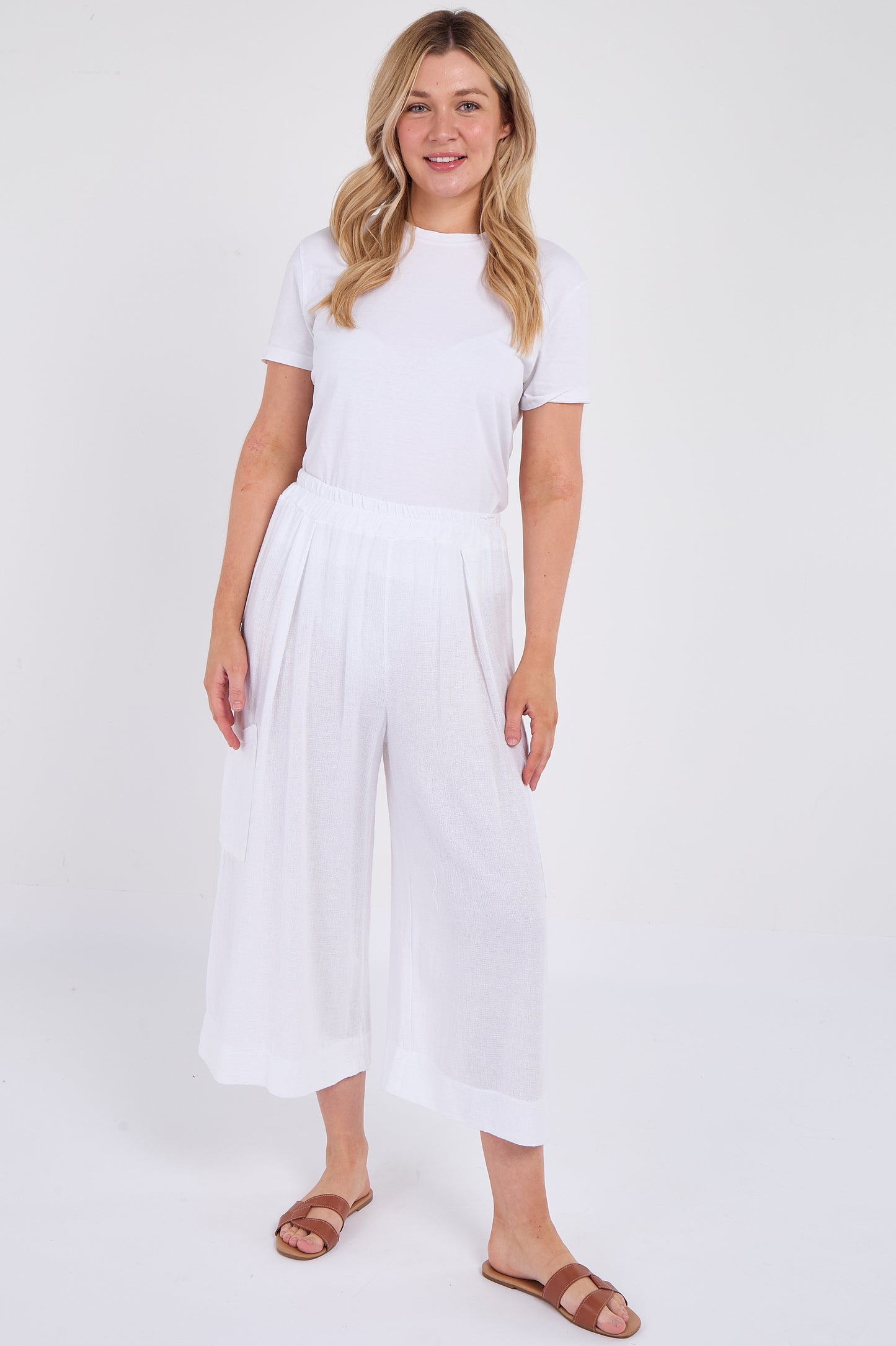 WASHED LINEN  WIDE LEG CROP TROUSERS