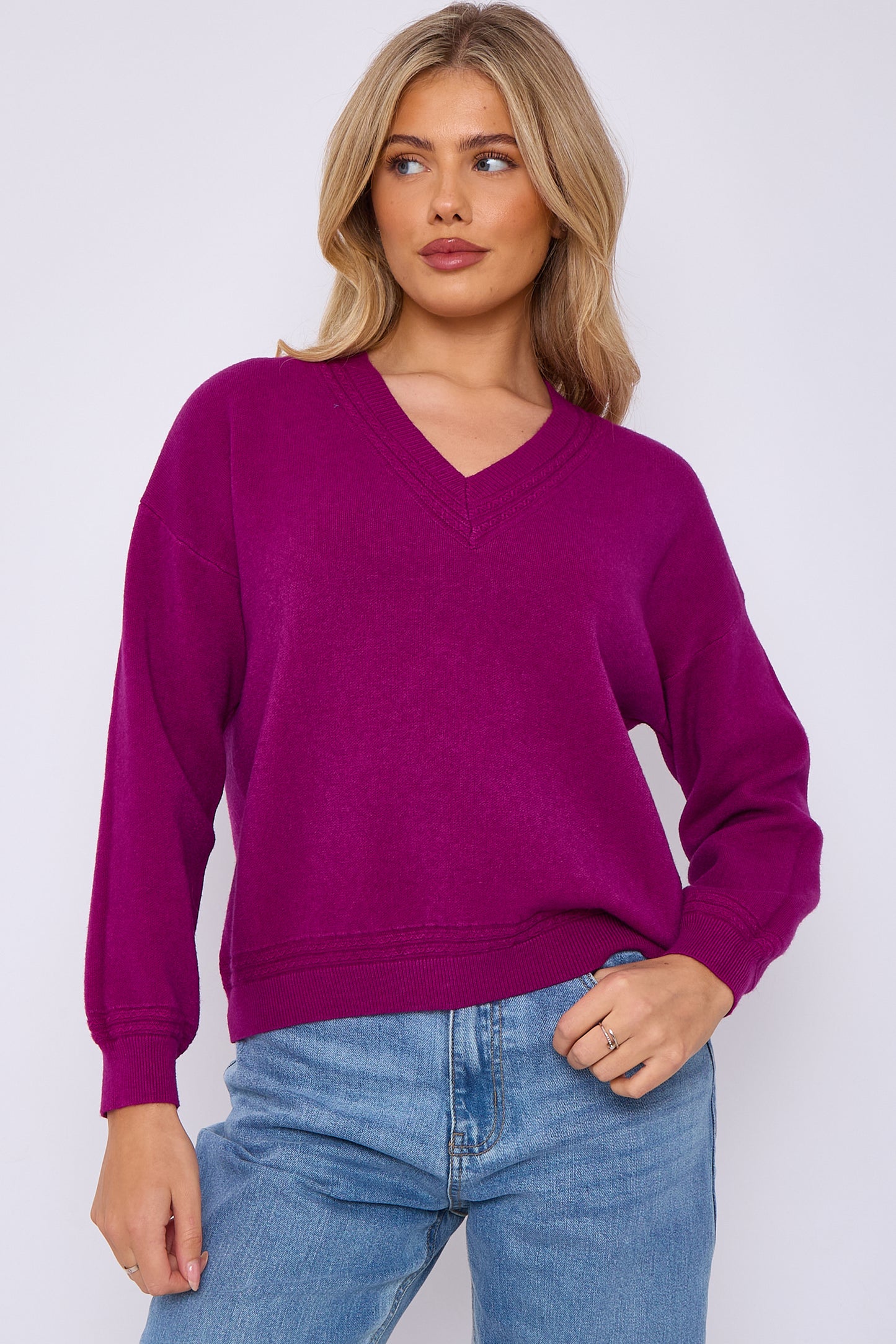 V-NECK DETAIL JUMPER