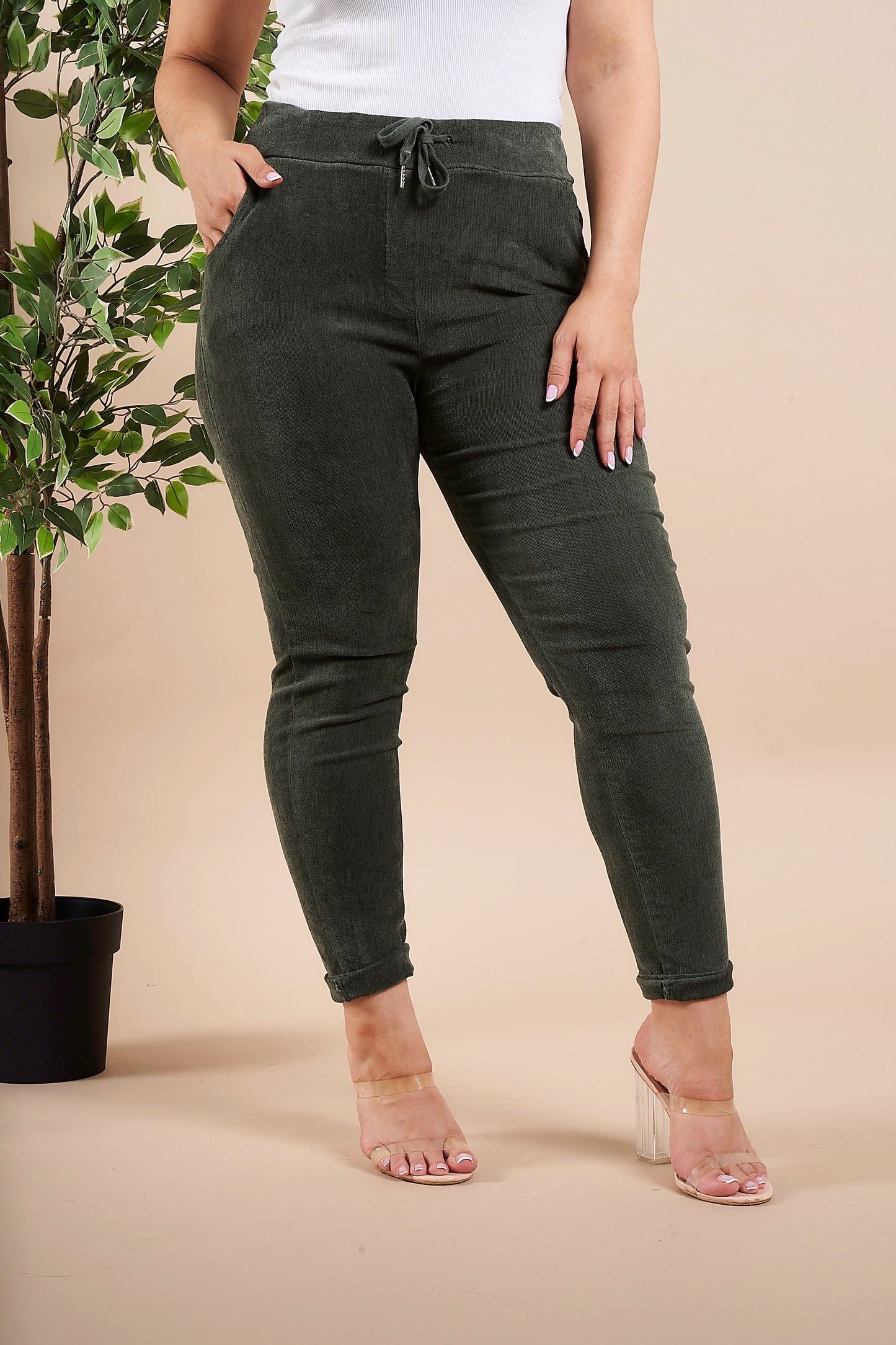 ULTRAFINE NEEDLECORD MAGIC TROUSERS