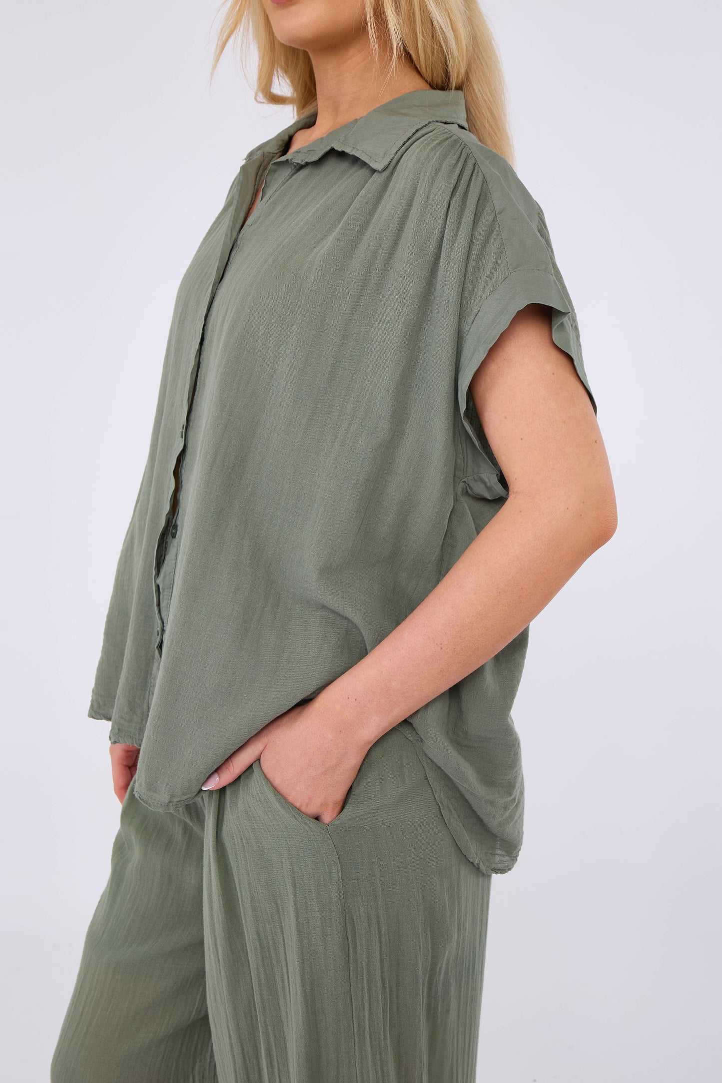 FULLY LINED HALF SLEEVE COTTON SHIRT