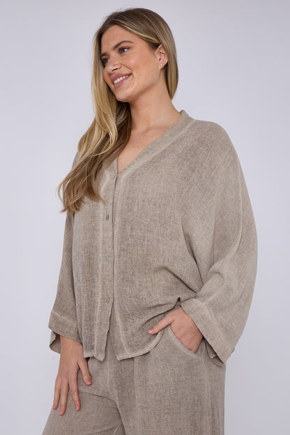 WASHED LINEN V-NECK BUTTON THROUGH TOP