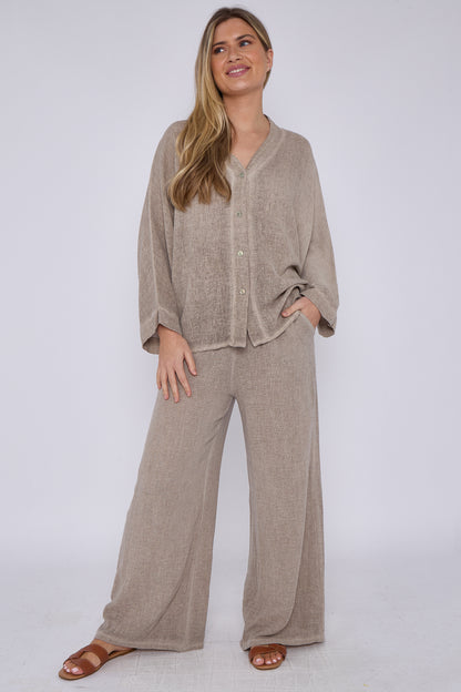 WASHED LINEN V-NECK BUTTON THROUGH TOP