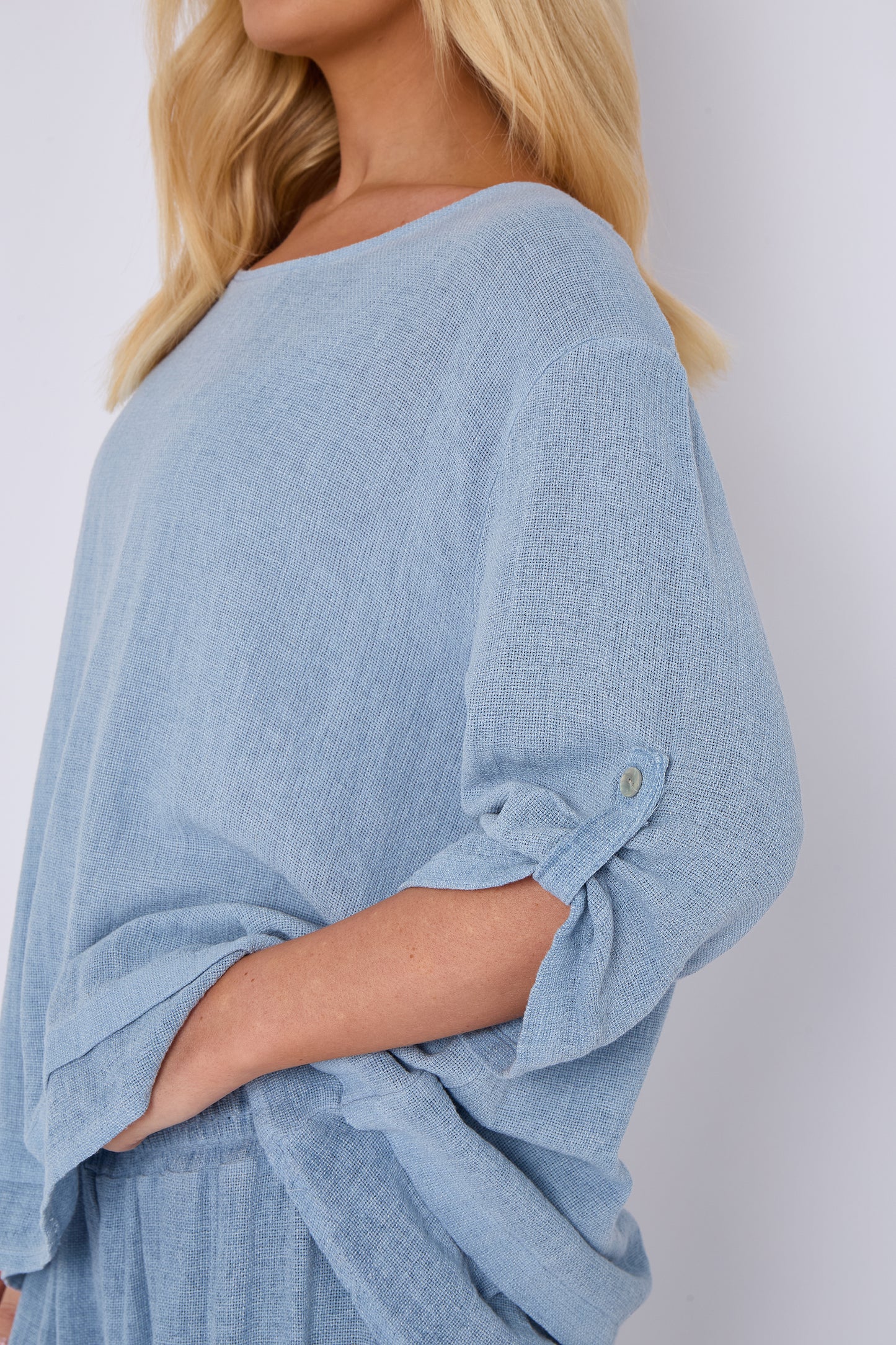 WASHED LINEN BUTTON SLEEVE LAYERED TOP