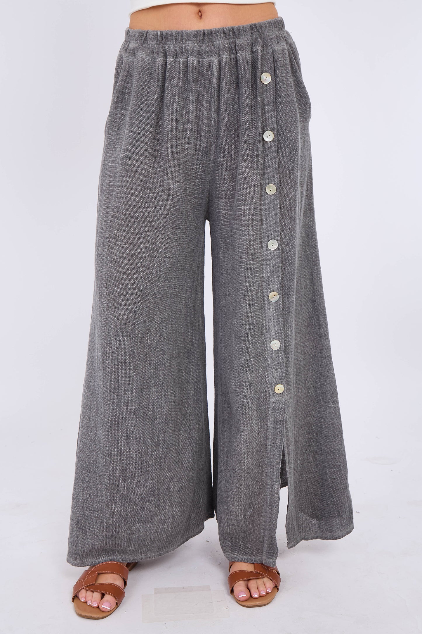 WASHED LINEN WIDE LEG SIDE BUTTON TROUSERS