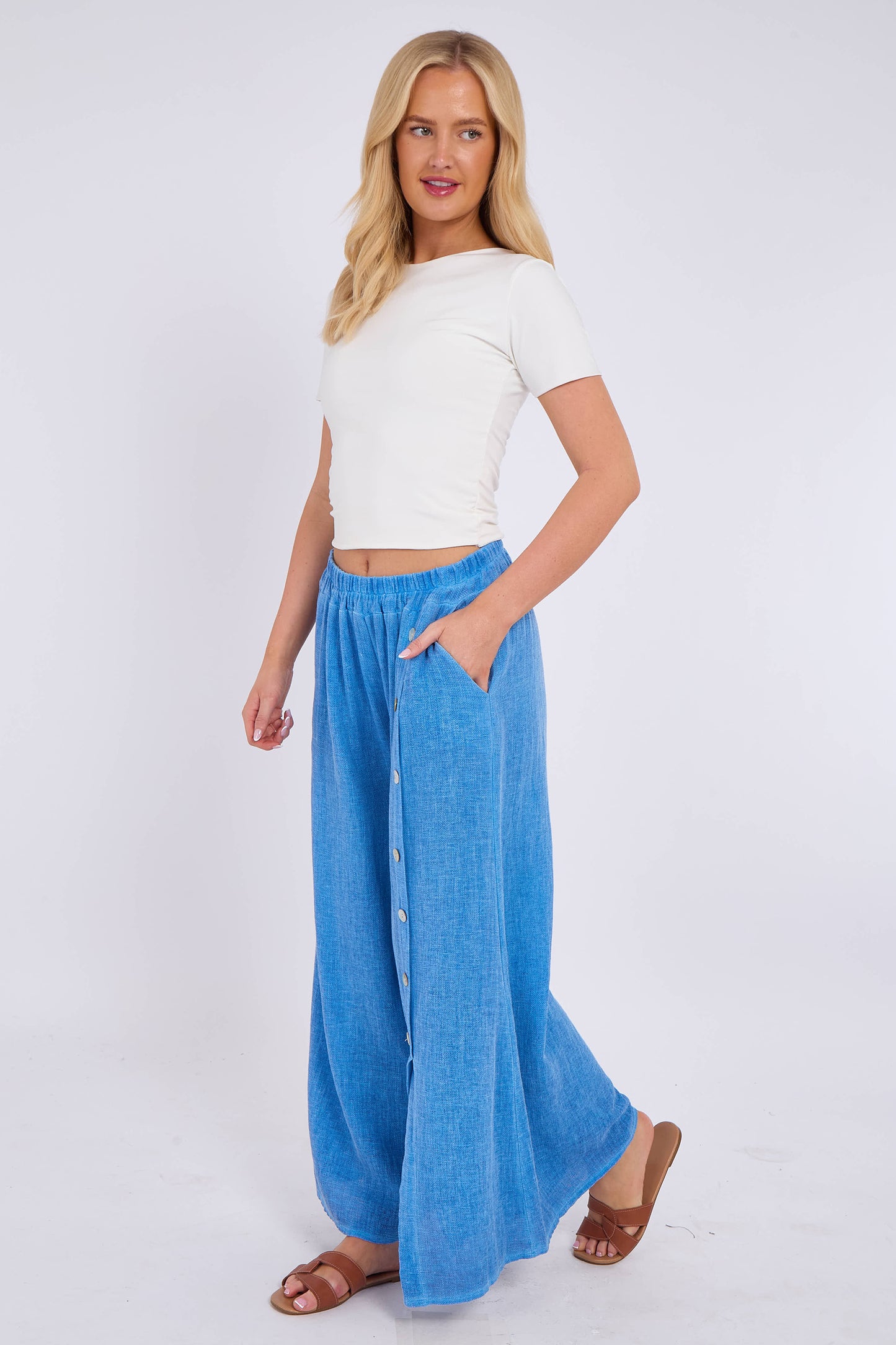 WASHED LINEN WIDE LEG SIDE BUTTON TROUSERS