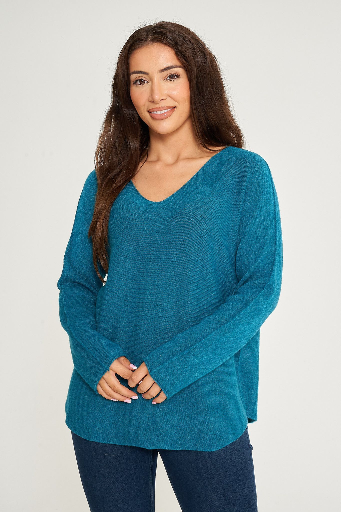 ULTRASOFT V-NECK JUMPER