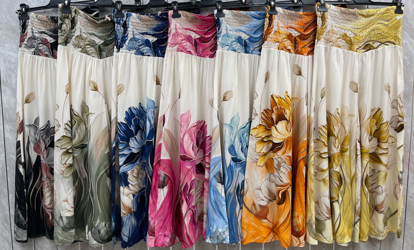 ELASTICATED WAIST FLORAL TROUSERS