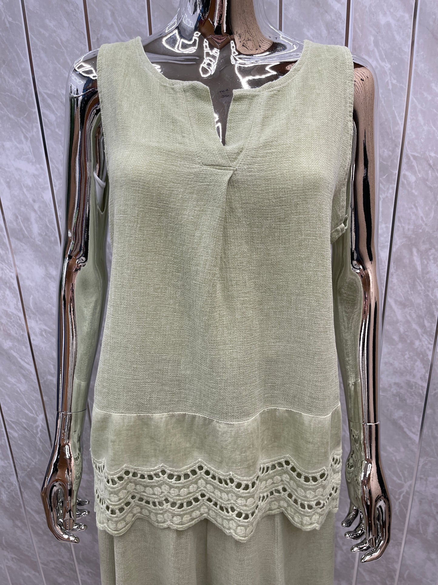 WASHED LINEN LACE DETAILS VEST