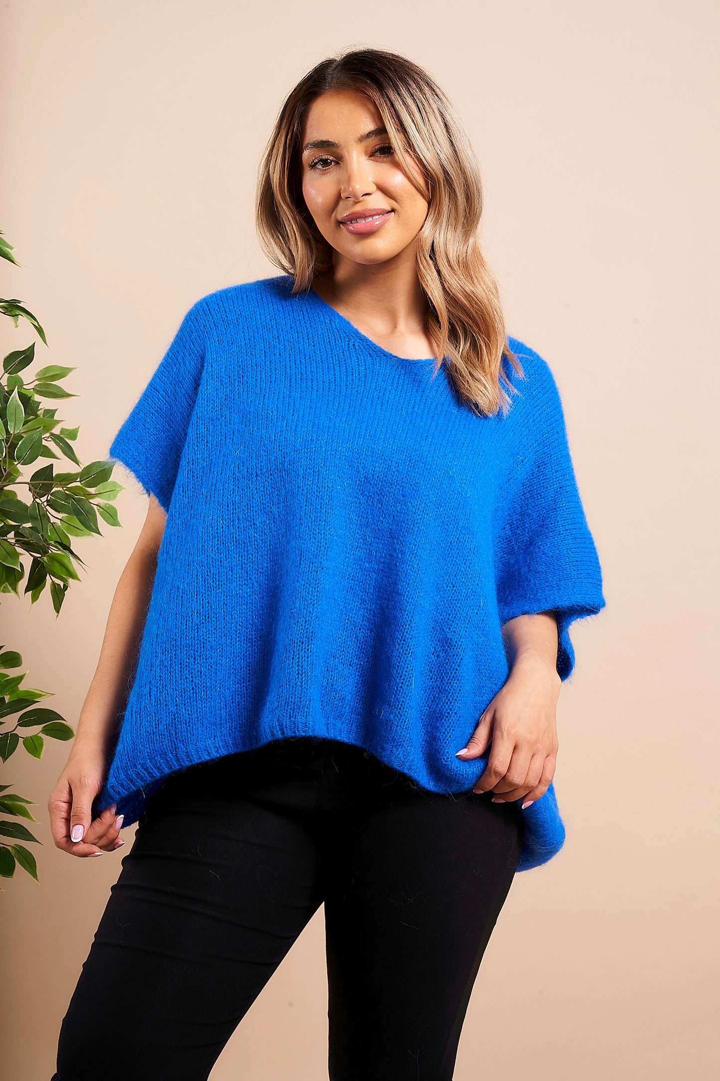 V-NECK SHORT SLEEVE MOHAIR JUMPER