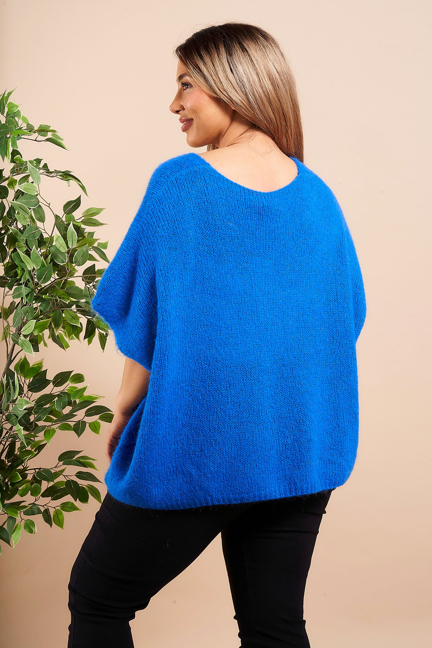 V-NECK SHORT SLEEVE MOHAIR JUMPER