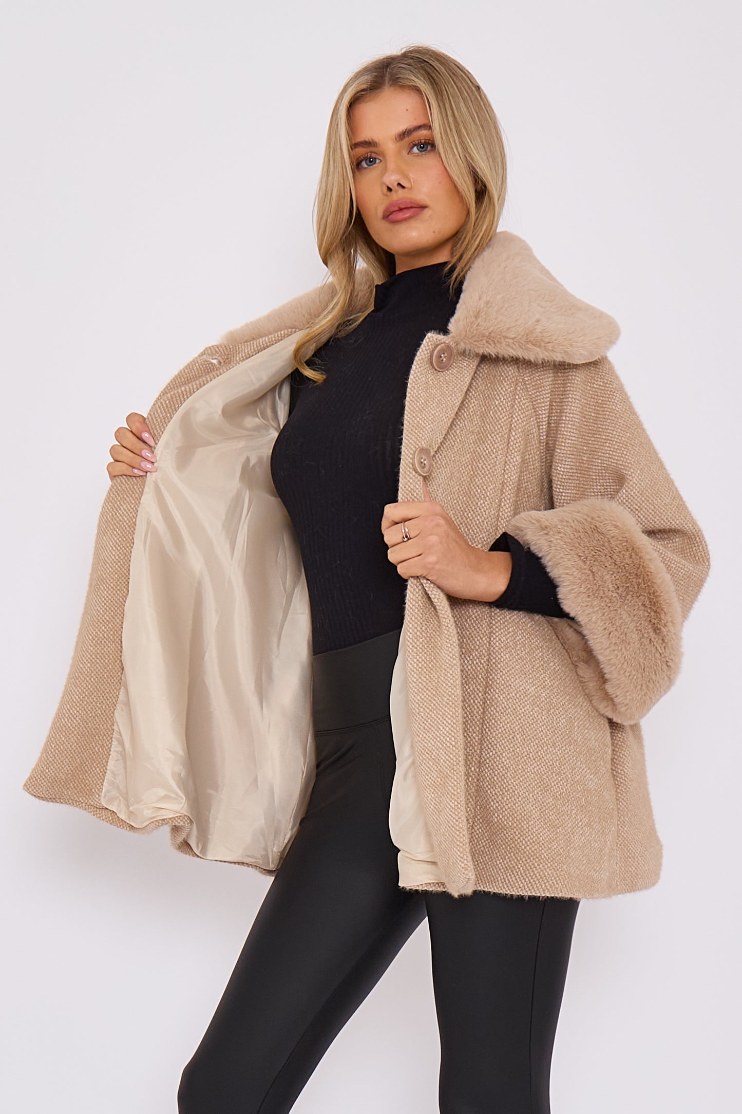 COLLAR FAUX FUR COAT