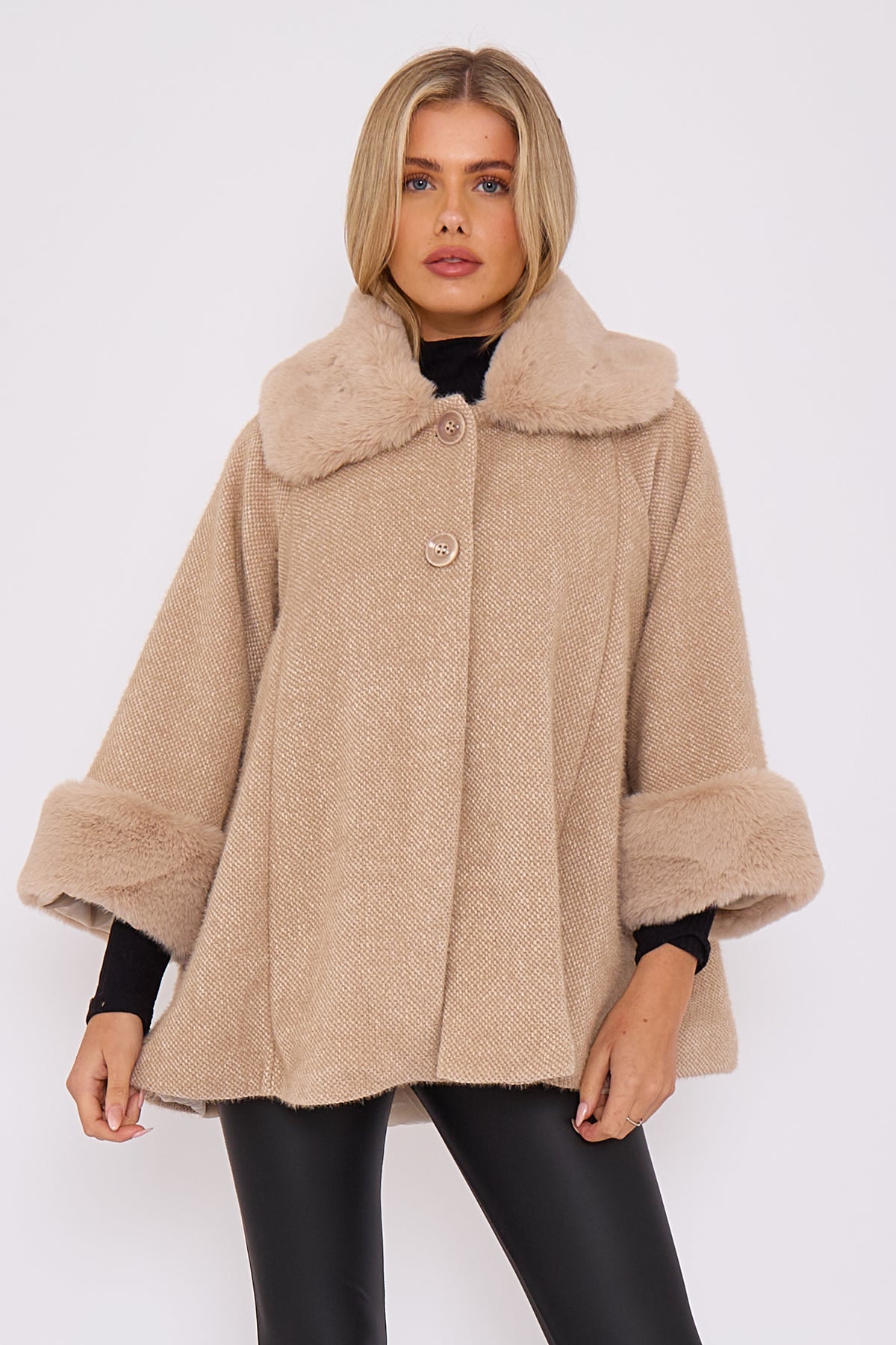 COLLAR FAUX FUR COAT