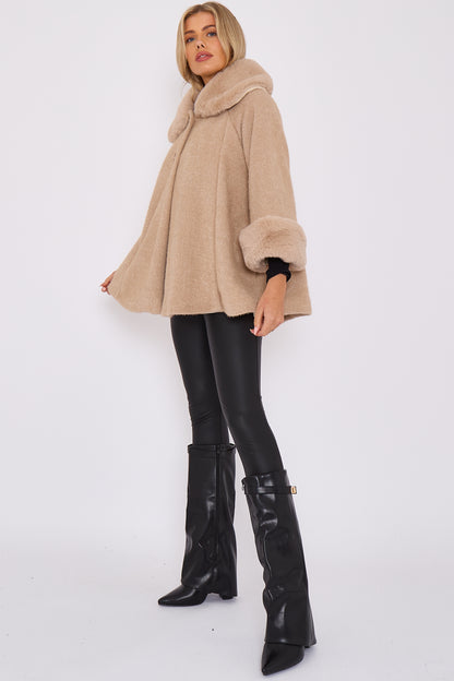 COLLAR FAUX FUR COAT