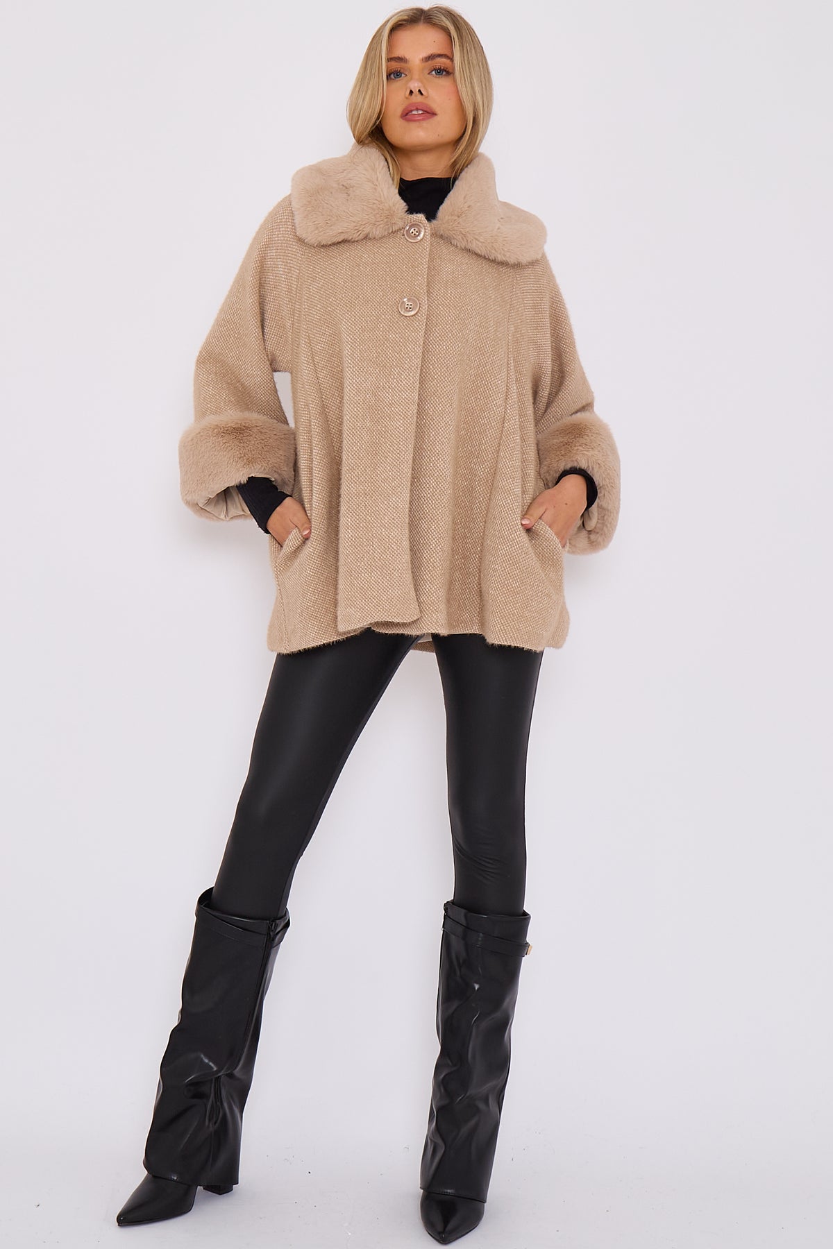 COLLAR FAUX FUR COAT