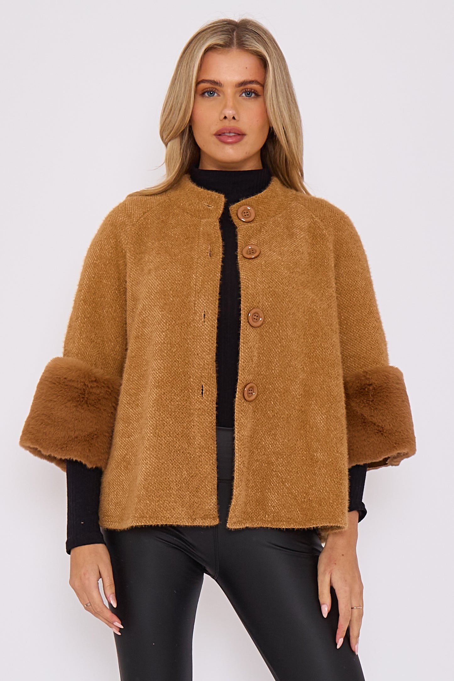 FAUX FUR SLEEVE JACKET