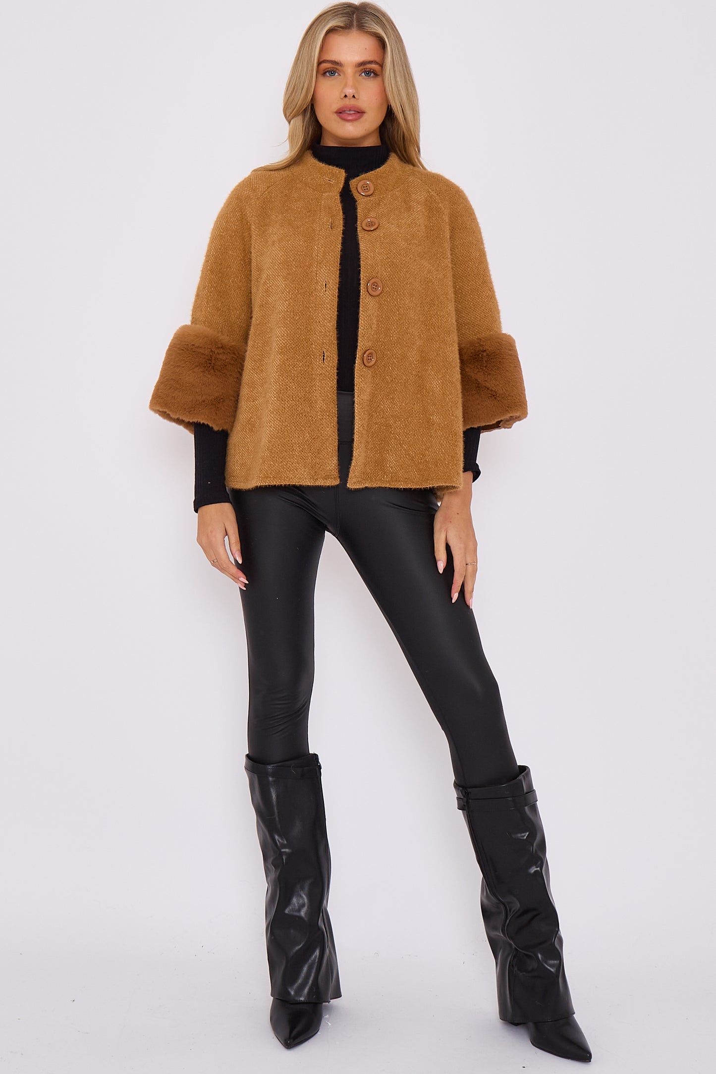 FAUX FUR SLEEVE JACKET