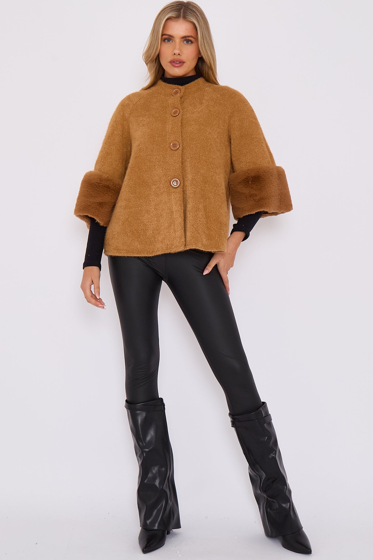 FAUX FUR SLEEVE JACKET