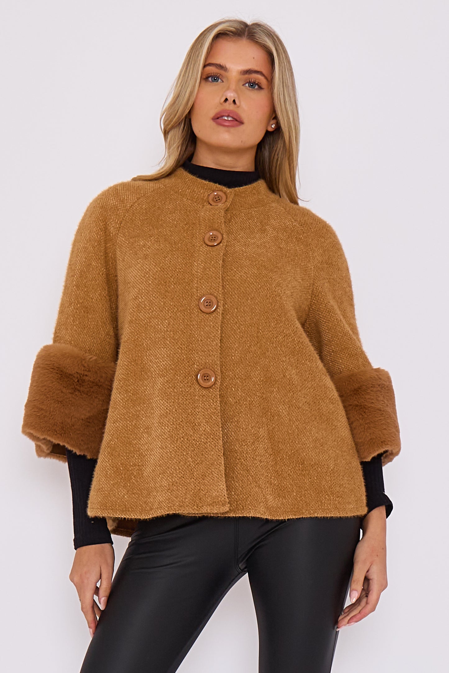 FAUX FUR SLEEVE JACKET