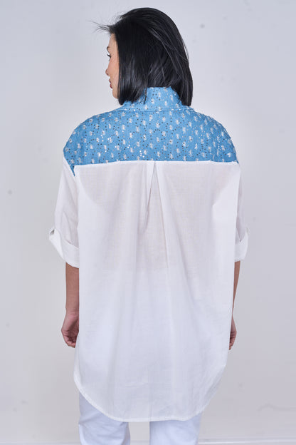 EMBOSSED DAISY SEQUINNED ONE POCKET DENIM COTTON SHIRT