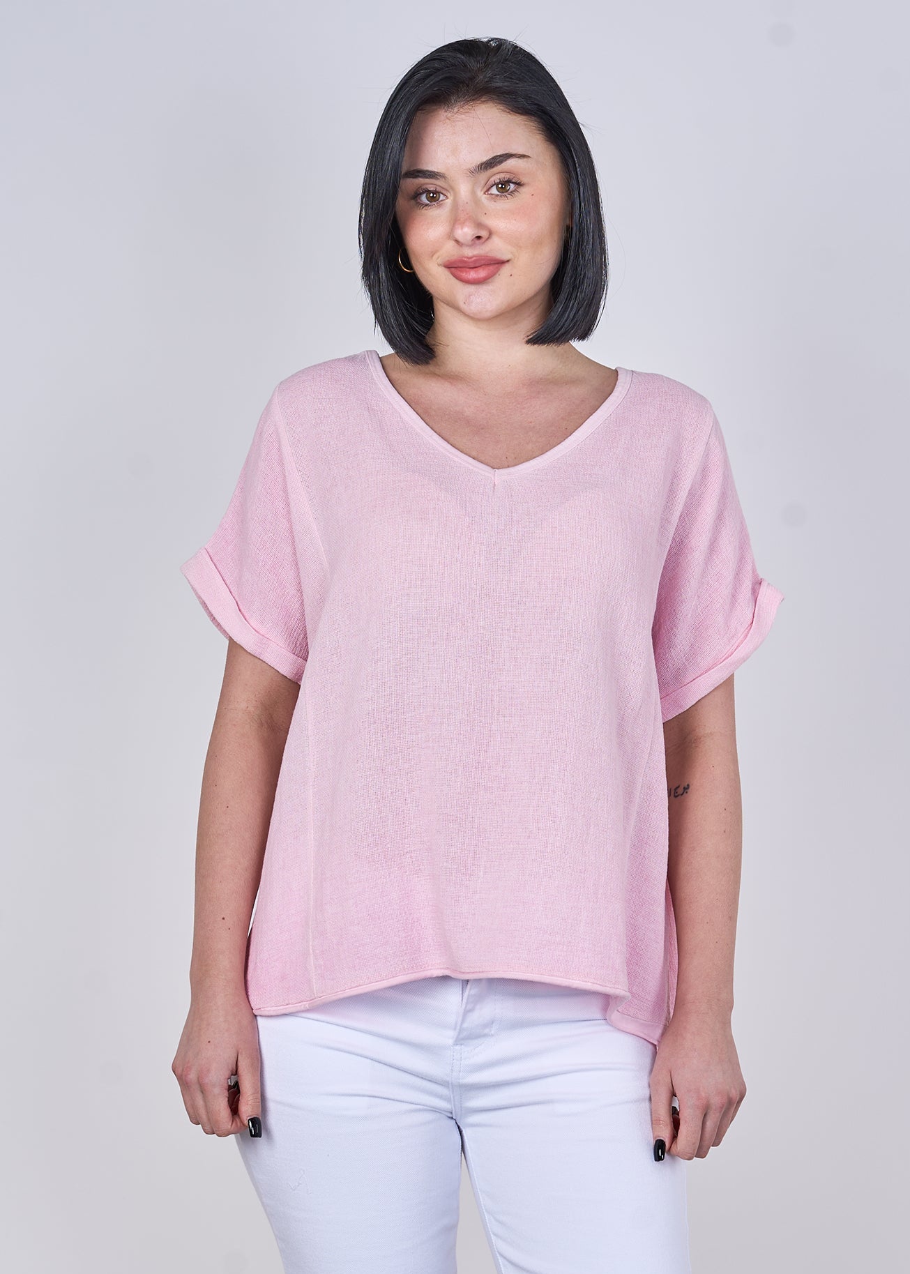 WASHED LINEN V-NECK PLAIN TOP