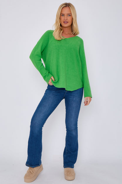 CLASSIC V-NECK JUMPER