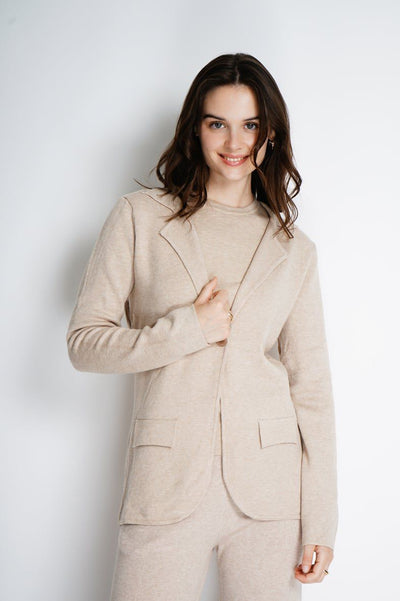 ONE BUTTON KNITTED BLAZER