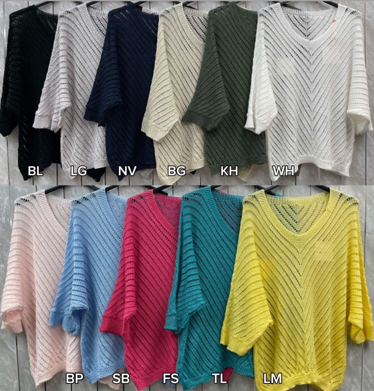 V-NECK CROCHET PATTERN TOP