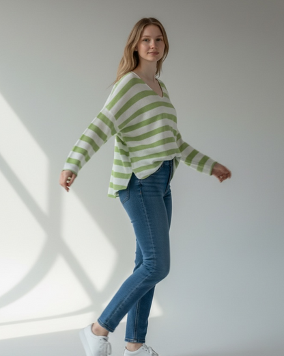 STRIPED V-NECK JUMPER