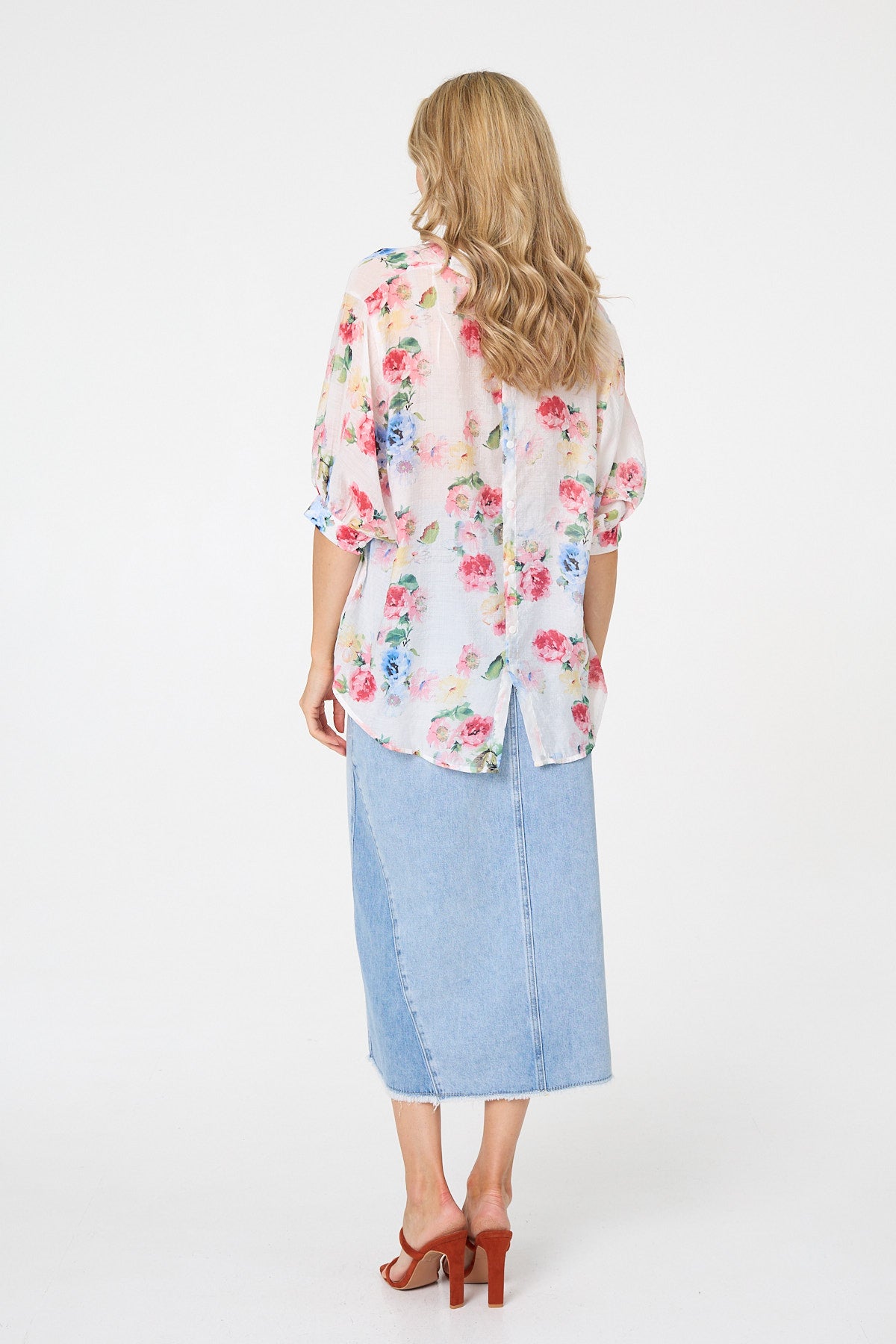 FLORAL BUTTON TOP IN WHITE [PACK OF 8]